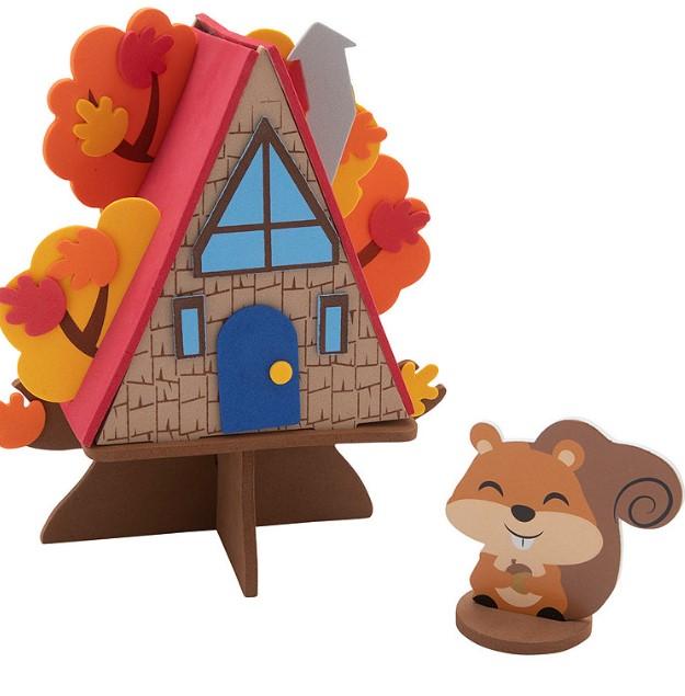 a foam house and squirrel